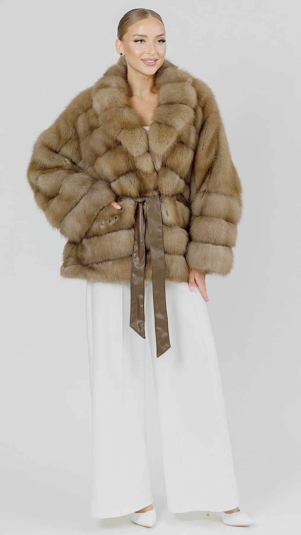 Шуба из меха куницы